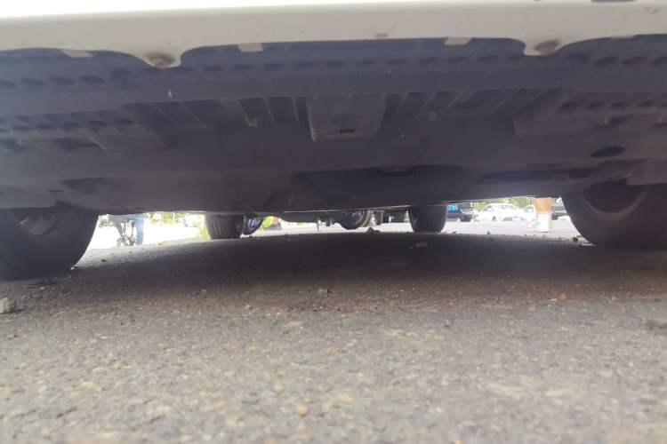 Used Toyota Corolla 2016 Dual-Engine 1.8L E-CVT Elite Edition Chassis Front
