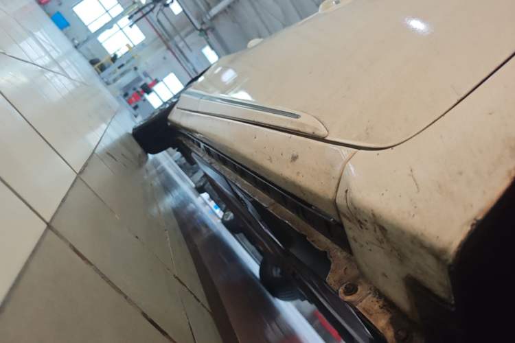 Used Toyota Corolla 2016 Dual-Engine 1.8L E-CVT Elite Edition Chassis Front Right