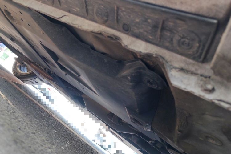 Used Toyota Corolla 2016 Dual-Engine 1.8L E-CVT Elite Edition Chassis Front Right