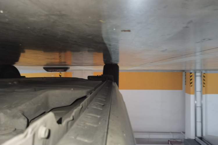 Used Toyota Corolla 2016 Dual-Engine 1.8L E-CVT Elite Edition Chassis Front Right