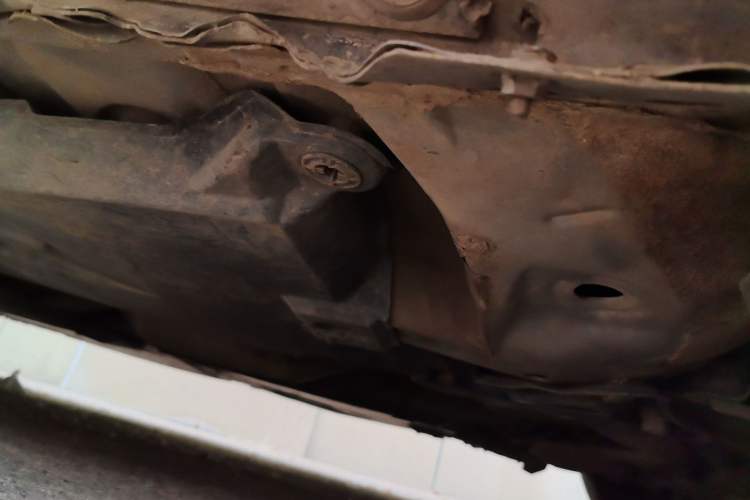 Used Toyota Corolla 2016 Dual-Engine 1.8L E-CVT Elite Edition Chassis Front Right
