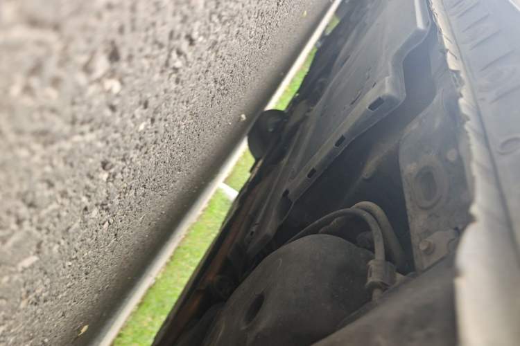 Used Toyota Corolla 2016 Dual-Engine 1.8L E-CVT Leading Edition Chassis Rear Left