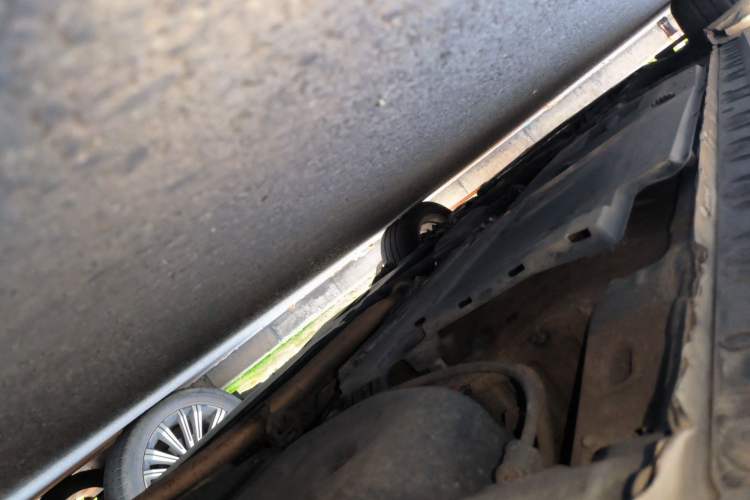 Used Toyota Corolla 2016 Dual-Engine 1.8L E-CVT Elite Edition Chassis Rear Left