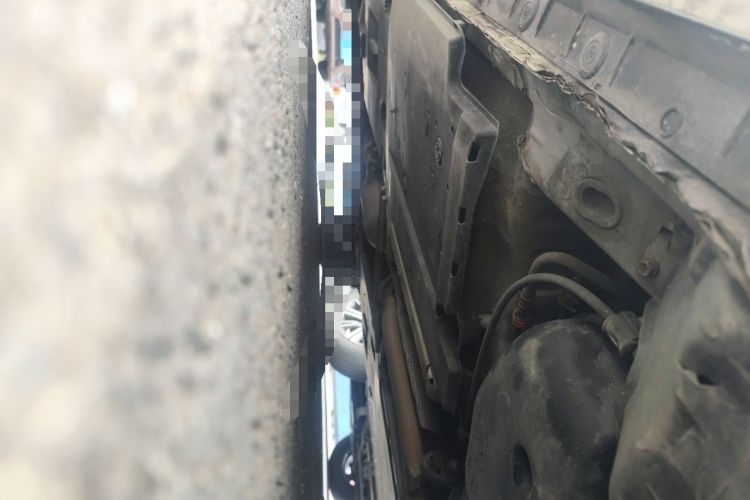 Used Toyota Corolla 2016 Dual-Engine 1.8L E-CVT Elite Edition Chassis Rear Left