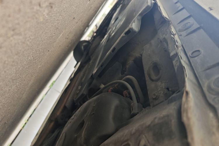 Used Toyota Corolla 2016 Dual-Engine 1.8L E-CVT Elite Edition Chassis Rear Left