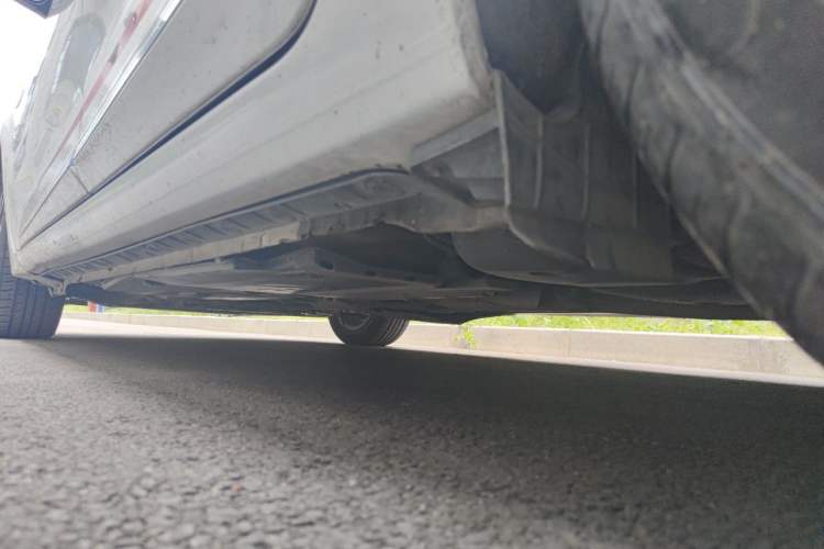 Used Toyota Corolla 2016 Dual-Engine 1.8L E-CVT Luxury Edition Chassis Rear Left
