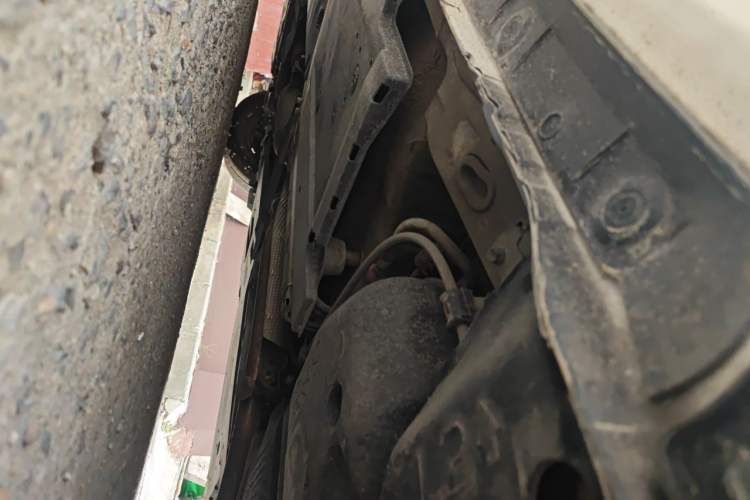 Used Toyota Corolla 2016 Dual-Engine 1.8L E-CVT Pioneer Edition Chassis Rear Left