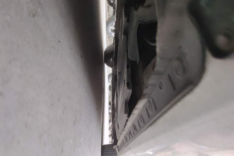 Used Toyota Corolla 2016 Dual-Engine 1.8L E-CVT Pioneer Edition Chassis Rear Right