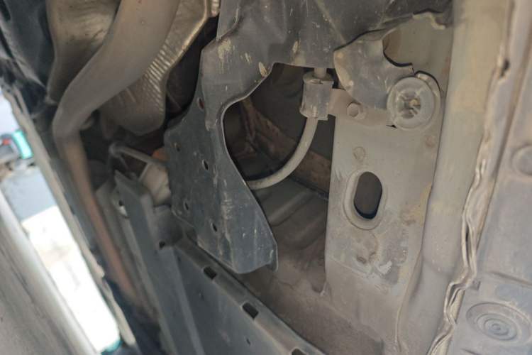 Used Toyota Corolla 2016 Dual-Engine 1.8L E-CVT Elite Edition Chassis Rear Right