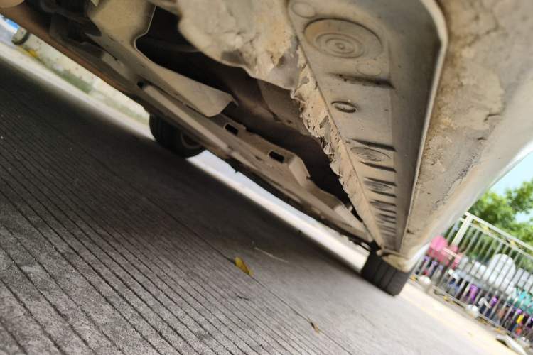 Used Toyota Corolla 2016 Dual-Engine 1.8L E-CVT Leading Edition Chassis Rear Right