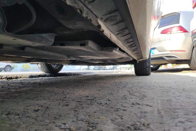 Used Toyota Corolla 2016 Dual-Engine 1.8L E-CVT Elite Edition Chassis Rear Right