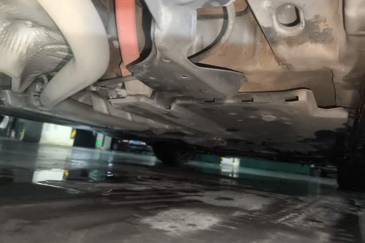Used Toyota Corolla 2016 Dual-Engine 1.8L E-CVT Elite Edition Chassis Rear Right