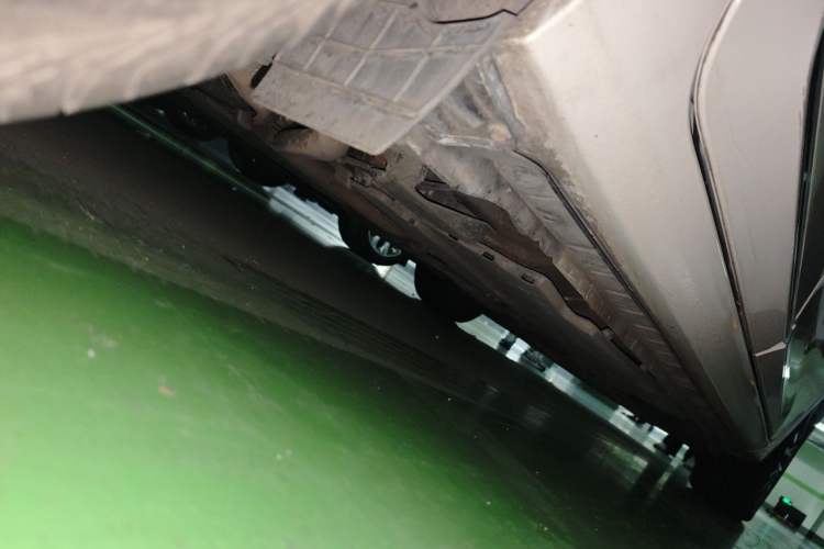 Used Toyota Corolla 2016 Dual-Engine 1.8L E-CVT Elite Edition Chassis Rear Right
