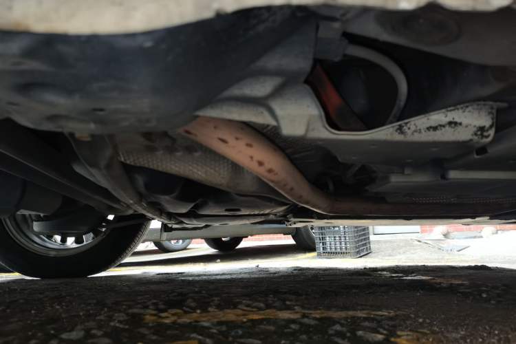 Used Toyota Corolla 2016 Dual-Engine 1.8L E-CVT Elite Edition Chassis Rear Right