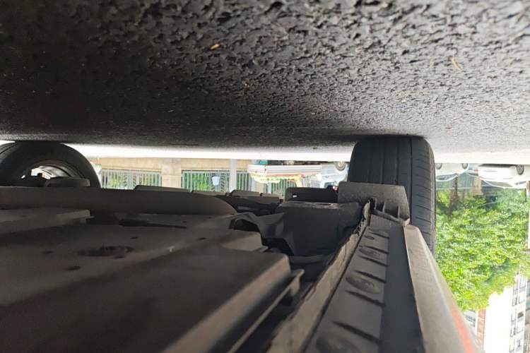 Used Toyota Corolla 2016 Dual-Engine 1.8L E-CVT Elite Edition Chassis Rear Right