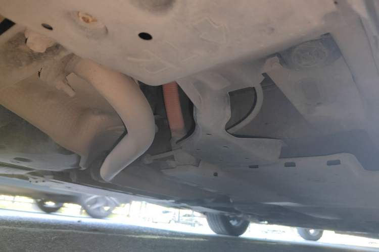 Used Toyota Corolla 2016 Dual-Engine 1.8L E-CVT Elite Edition Chassis Rear Right