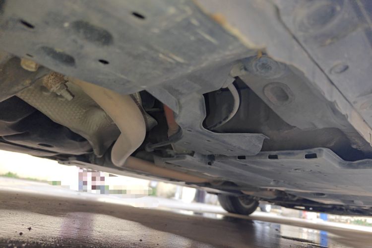 Used Toyota Corolla 2016 Dual-Engine 1.8L E-CVT Elite Edition Chassis Rear Right