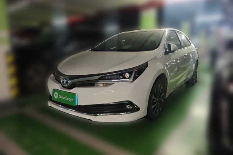 Used Toyota Corolla 2016 Dual-Engine 1.8L E-CVT Elite Edition Guazi used car, China used car export, Used car for sale, Used  cars, Cheapest cars for sale