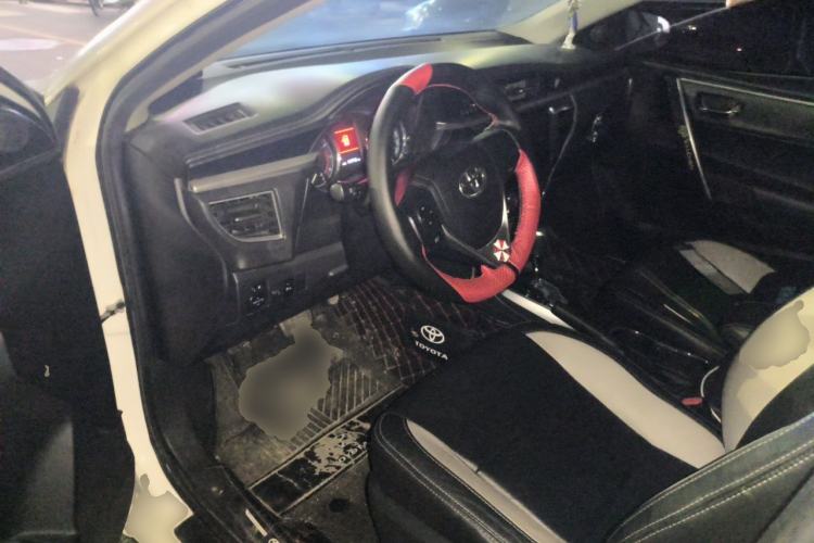 Used Toyota Corolla 2016 1.6L CVT GL-i Cool Edition Driver Seat
