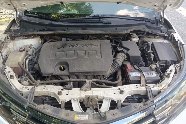 Used Toyota Corolla 2016 1.6L CVT GL-i Cool Edition Engine Bay