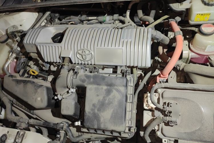 Used Toyota Corolla 2016 Dual-Engine 1.8L E-CVT Leading Edition Engine Bay