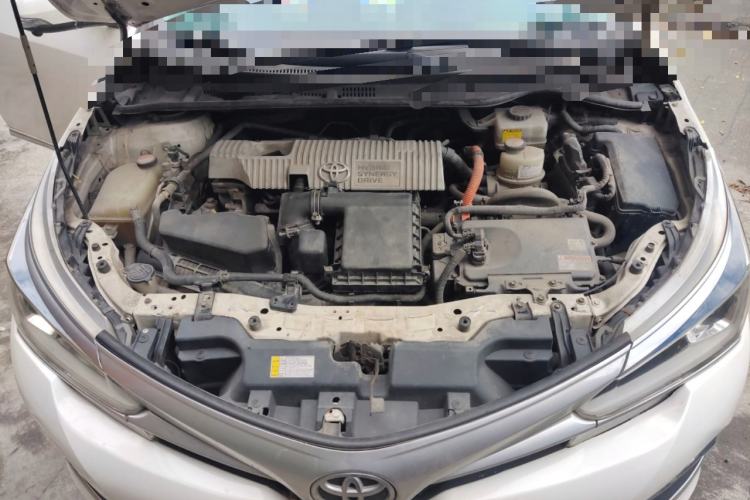 Used Toyota Corolla 2016 Dual-Engine 1.8L E-CVT Elite Edition Engine Bay