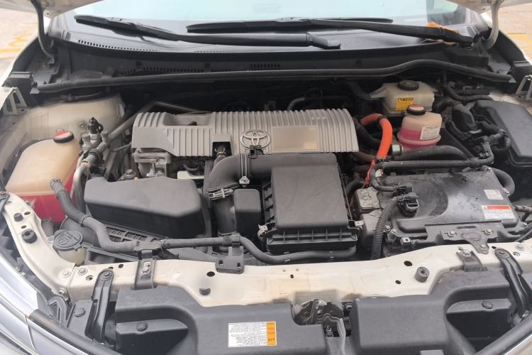 Used Toyota Corolla 2016 Dual-Engine 1.8L E-CVT Elite Edition Engine Bay