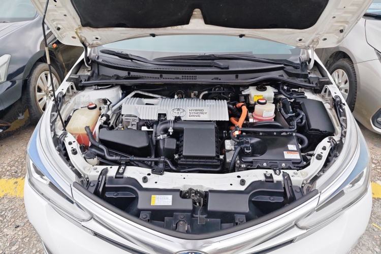 Used Toyota Corolla 2016 Dual-Engine 1.8L E-CVT Leading Edition Engine Bay