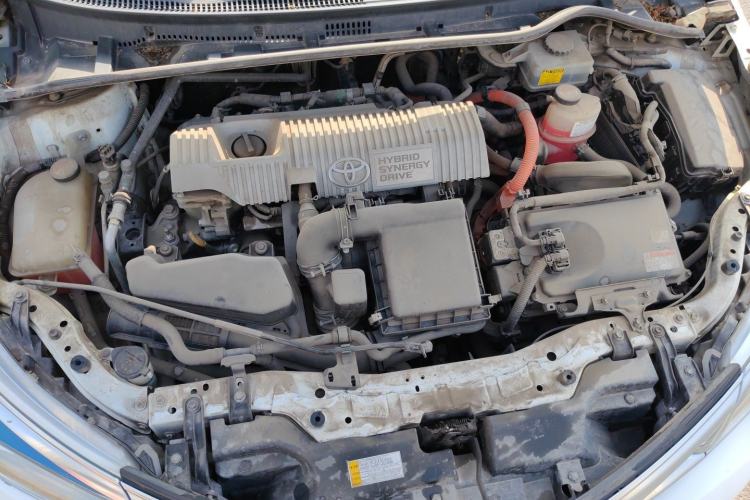 Used Toyota Corolla 2016 Dual-Engine 1.8L E-CVT Elite Edition Engine Bay