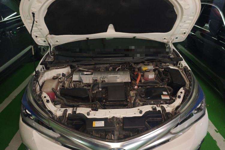 Used Toyota Corolla 2016 Dual-Engine 1.8L E-CVT Elite Edition Engine Bay
