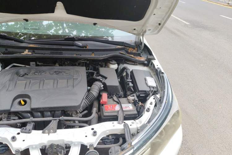 Used Toyota Corolla 2016 1.6L CVT GL-i Cool Edition Engine Bay Left