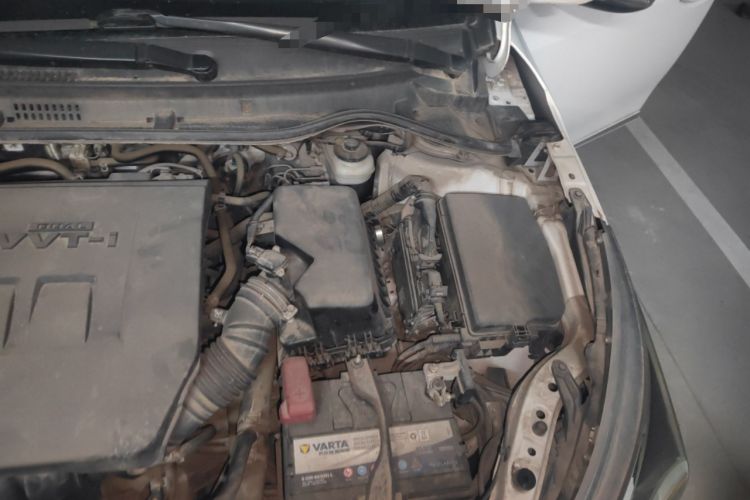 Used Toyota Corolla 2016 1.6L CVT GL-i Cool Edition Engine Bay Left