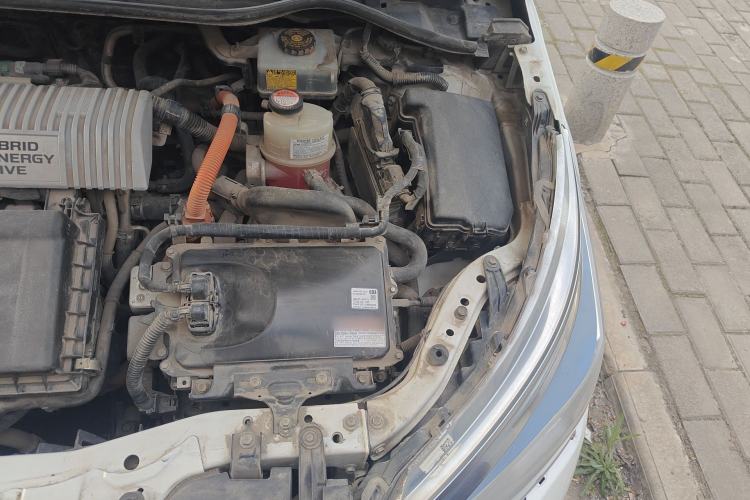 Used Toyota Corolla 2016 Dual-Engine 1.8L E-CVT Leading Edition Engine Bay Left
