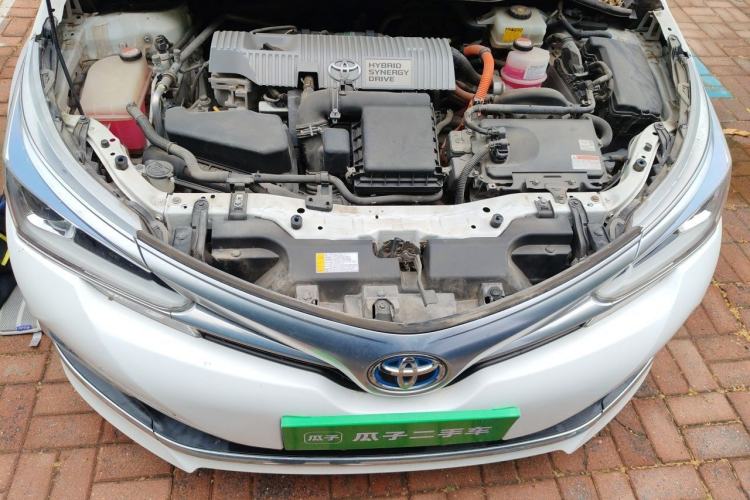 Used Toyota Corolla 2016 Dual-Engine 1.8L E-CVT Luxury Edition Engine Bay