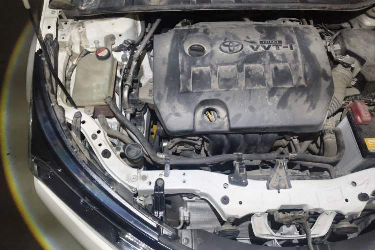 Used Toyota Corolla 2016 1.6L CVT GL-i Cool Edition Engine Bay Right