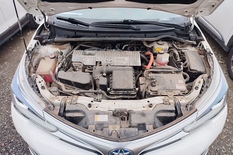 Used Toyota Corolla 2016 Dual-Engine 1.8L E-CVT Elite Edition Engine Bay