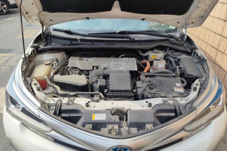 Used Toyota Corolla 2016 Dual-Engine 1.8L E-CVT Leading Edition Engine Bay