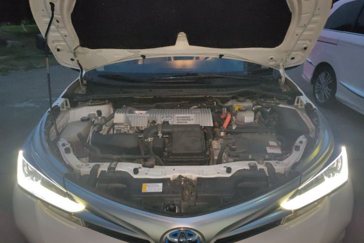 Used Toyota Corolla 2016 Dual-Engine 1.8L E-CVT Leading Edition Engine Bay