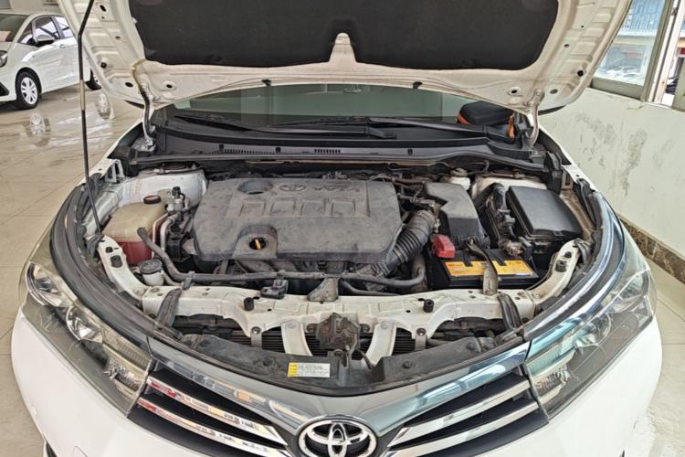 Used Toyota Corolla 2016 1.6L CVT GL-i Cool Edition Engine Bay