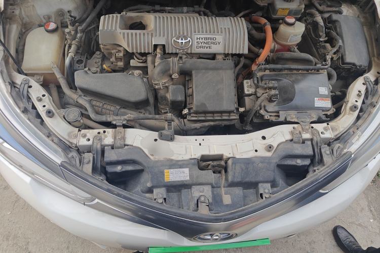 Used Toyota Corolla 2016 Dual-Engine 1.8L E-CVT Leading Edition Engine Bay