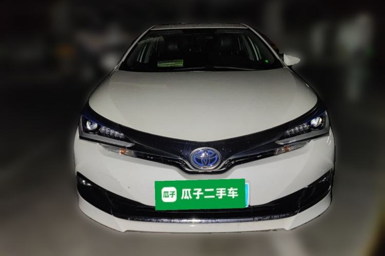 Used Toyota Corolla 2016 Dual-Engine 1.8L E-CVT Leading Edition Exterior 1