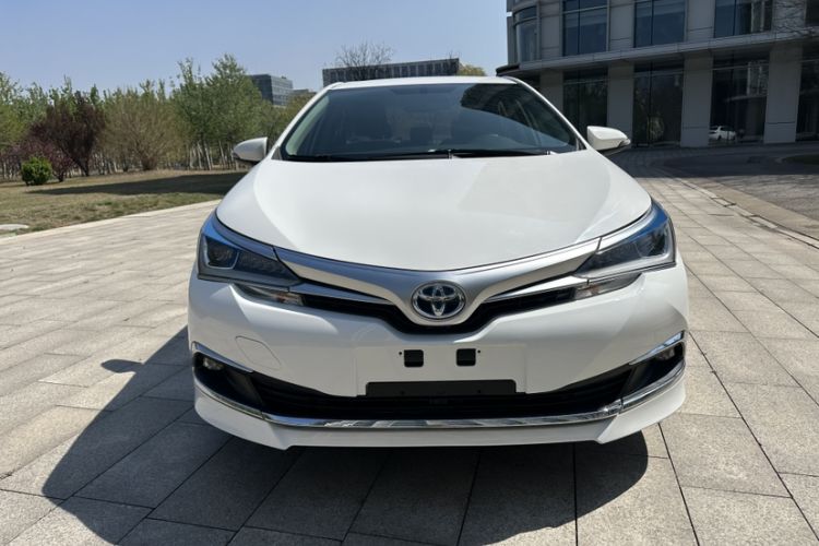 Used Toyota Corolla 2016 Dual-Engine 1.8L E-CVT Luxury Edition Exterior 1