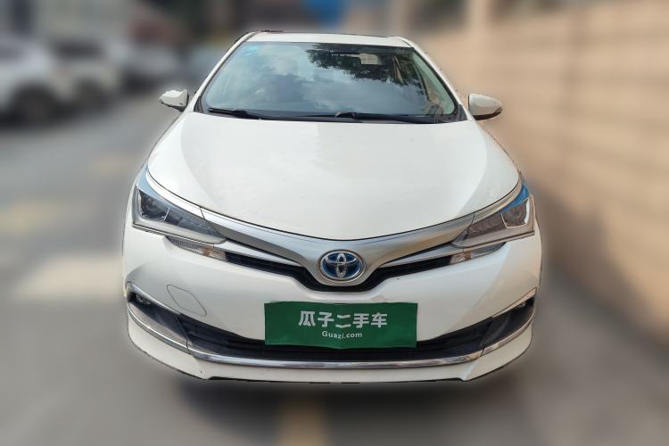 Used Toyota Corolla 2016 Dual-Engine 1.8L E-CVT Leading Edition Exterior 1