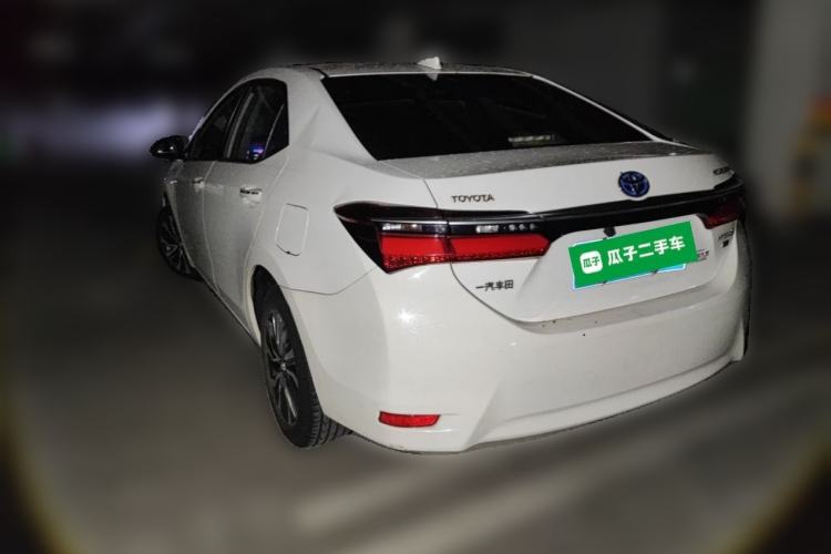 Used Toyota Corolla 2016 Dual-Engine 1.8L E-CVT Leading Edition Exterior 3