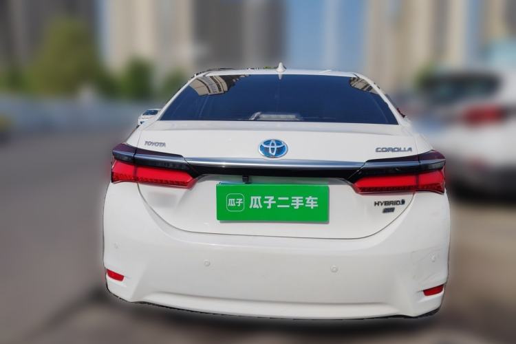 Used Toyota Corolla 2016 Dual-Engine 1.8L E-CVT Elite Edition Exterior 4