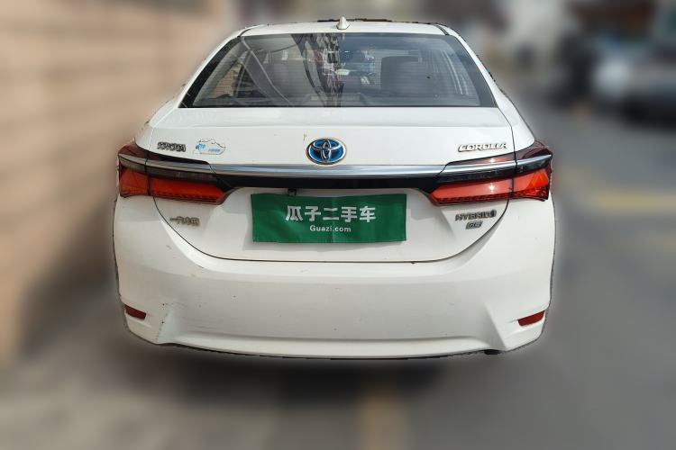 Used Toyota Corolla 2016 Dual-Engine 1.8L E-CVT Leading Edition Exterior 4
