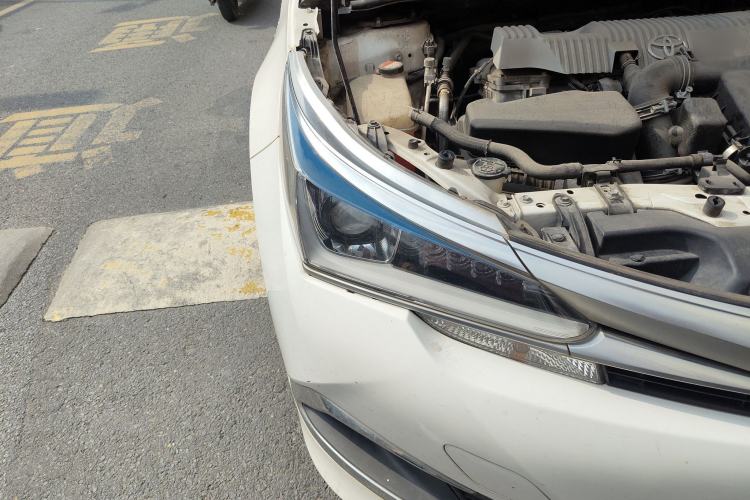 Used Toyota Corolla 2016 Dual-Engine 1.8L E-CVT Leading Edition Exterior 6