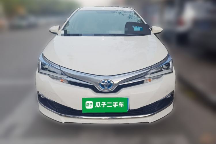Used Toyota Corolla 2016 Dual-Engine 1.8L E-CVT Elite Edition Front