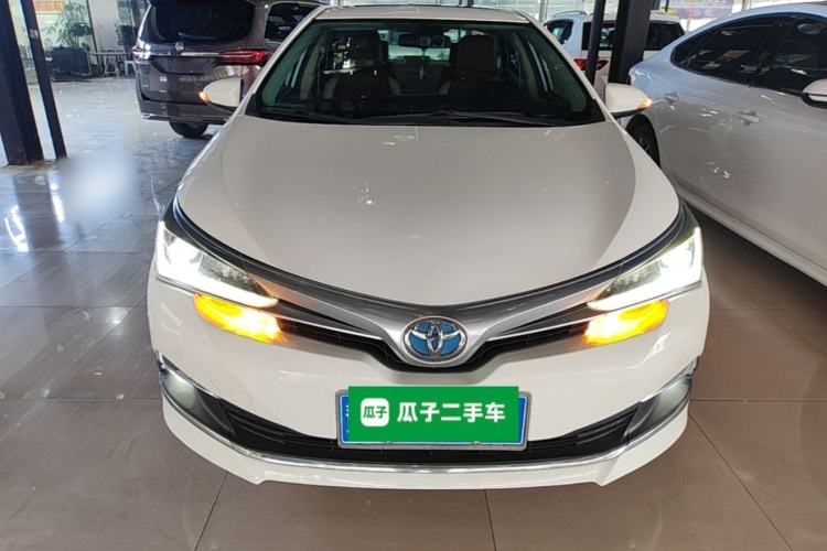 Used Toyota Corolla 2016 Dual-Engine 1.8L E-CVT Elite Edition Front