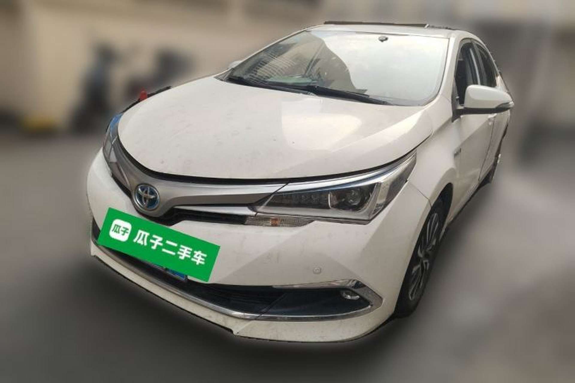 Used Toyota Corolla 2016 Dual-Engine 1.8L E-CVT Elite Edition Front Left 45 Deg